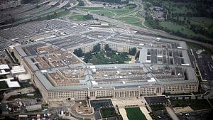 Pentagon violated court order to restore press access: judge