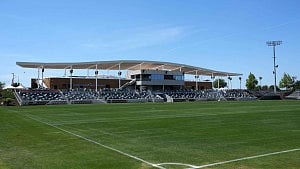 Last-minute World Cup ticket sales reopen