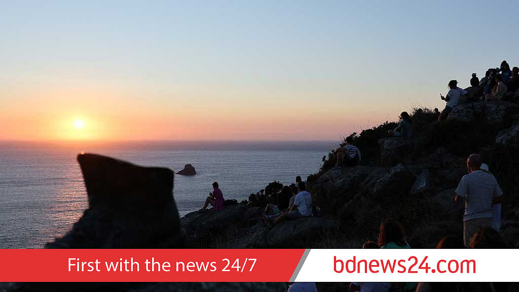 Millions Chase Total Solar Eclipse Across Spain Iceland millions-chase-total-solar-eclipse-across-spain-iceland