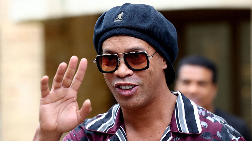 ronaldinho-joins-ravenna-playing-future-unclear