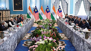 Modi visits Malaysia to boost trade