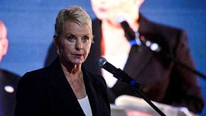 Cindy McCain to step down as WFP chief