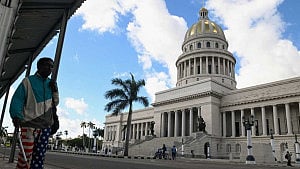 US urges its citizens in Cuba to brace for protests