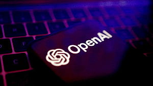 Anthropic unveils 10 new AI business plug-ins