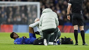 Chelsea's Gittens out for 'a long time': Rosenior