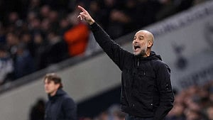 Guardiola urges mental toughness as Man City face Liverpool