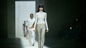 Demna presents first Gucci show