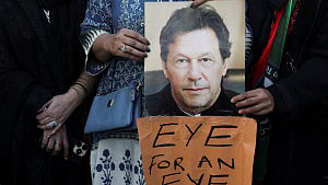 Gavaskar, Kapil back appeal for jailed Imran Khan in Pakistan