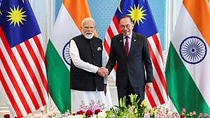 India, Malaysia renew pledges to boost trade