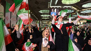 Second day of campus unrest in Iran