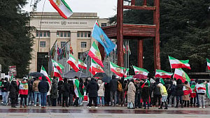 Russians can leave Iran via Turkmenistan: embassy