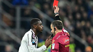 Juve executives banned after referee clash