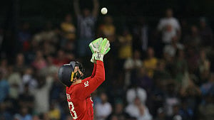 Nissanka guides Sri Lanka into Super Eights