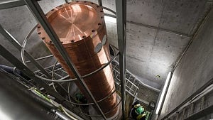 US seeks volunteers to host nuclear waste, forever