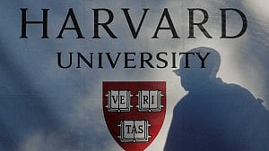Trump seeks $1bn from Harvard