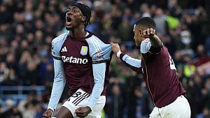 Villa salvage late point against Leeds