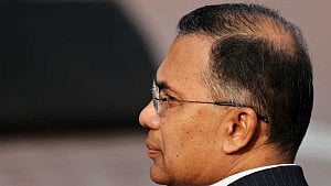 New PM to hold office at Secretariat on first day