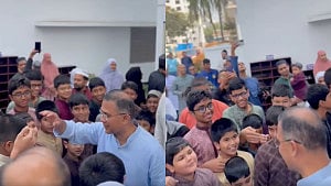 ‘Uncle, do you fast?’ Child asks PM