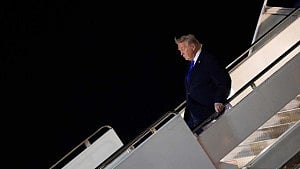 US arms sales prioritised for top spenders: Trump