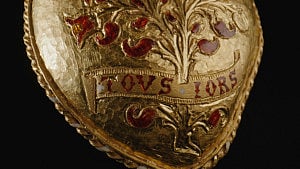 Henry VIII's love token secured by British Museum