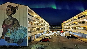 Trump administration mulls payments to sway Greenlanders to join US