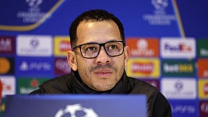 Fernandez doubtful, Estevao and Gusto back for Chelsea