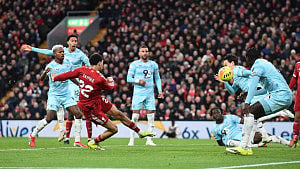 Liverpool’s winless run continues after Burnley draw