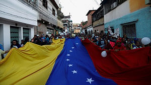 Russia warns citizens against Venezuela travel