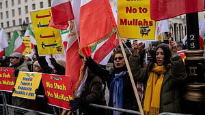 Iran vows to strike back if US attacks