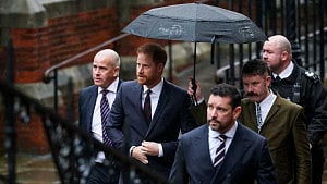 Harry rejects claims friends were source of Daily Mail stories