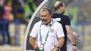 Lebanon sack coach Radulovic