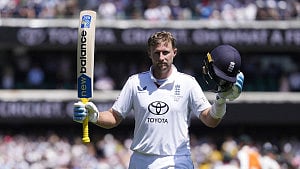 Root offers thanks, not bidding farewell after Sydney ton