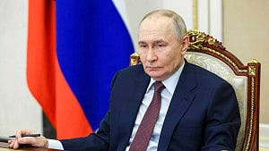 Putin to discuss Ukraine peace with US envoys