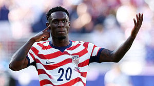 Balogun didn't deserve red card: US coach