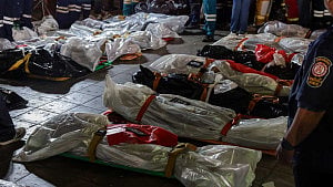 27 die in fire at Bangkok bar