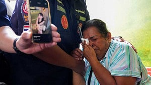 Survivors recount deadly Bangkok bar inferno