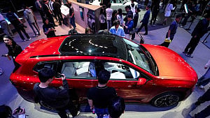 BMW bids to claw back in China's EV race