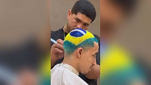 Barber shaves WC dreams into Brazilian fans' hair