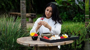 Canadian-Bangladeshi in top 5 in Favorite Chef competition