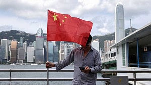Magnitude 5.0 quake shakes China