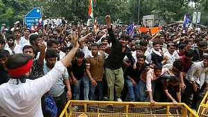 Delhi metro, internet curbs hit commuters during protests