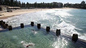 Global ocean heat hits record high: EU monitor