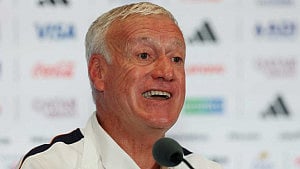 France unhappy about third-place playoff against England
