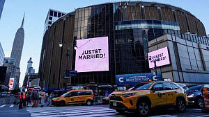 Dior beats Chanel to dress Taylor Swift for wedding