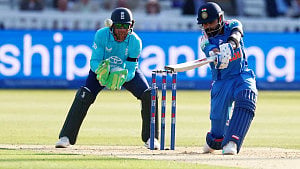 Duckett ton seals England series win over India