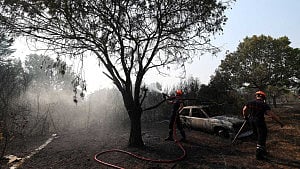 Spain, France battle blazes amid heatwave