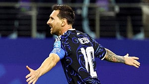 Expanded WC brings shocks, but heavyweights still rule