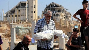 Family of 6 killed in Gaza by Israeli strike