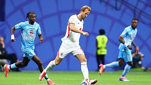 England make three changes for DR Congo clash