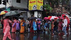 India rains turn deadly in Delhi